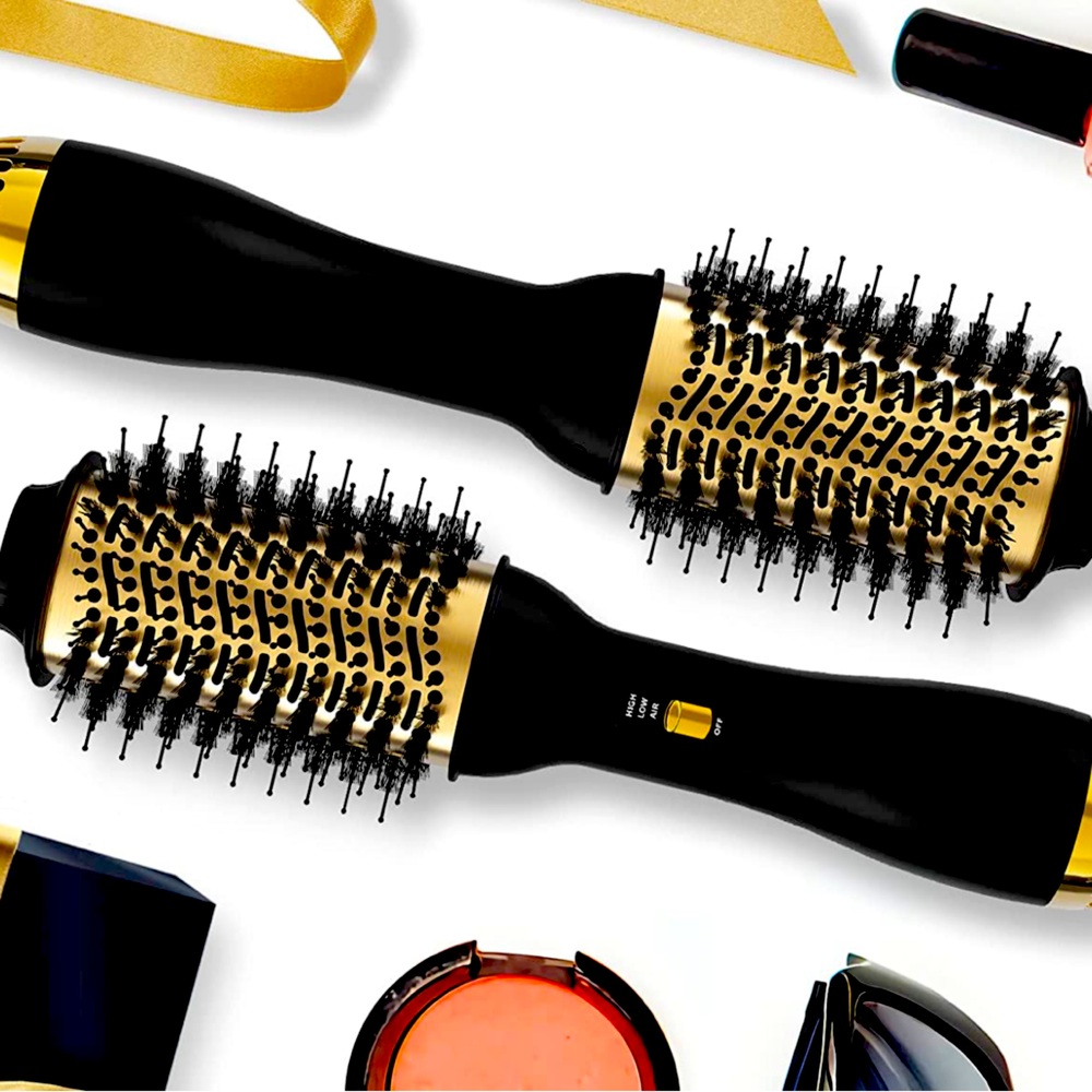 Landot blow drying hairbrush! New in box
